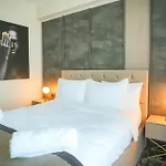 Noya - Building Stefan Ii Aparthotel 3*