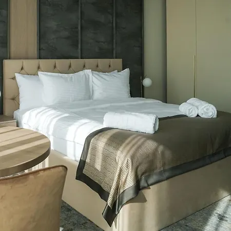 Aparthotel Building Stefan Ii